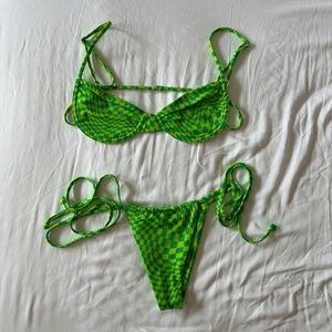 Frankie's Bikinis Set